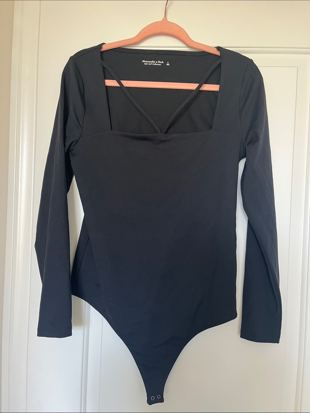 Abercrombie & Fitch Black Long-Sleeve Square-Neck Bodysuit
